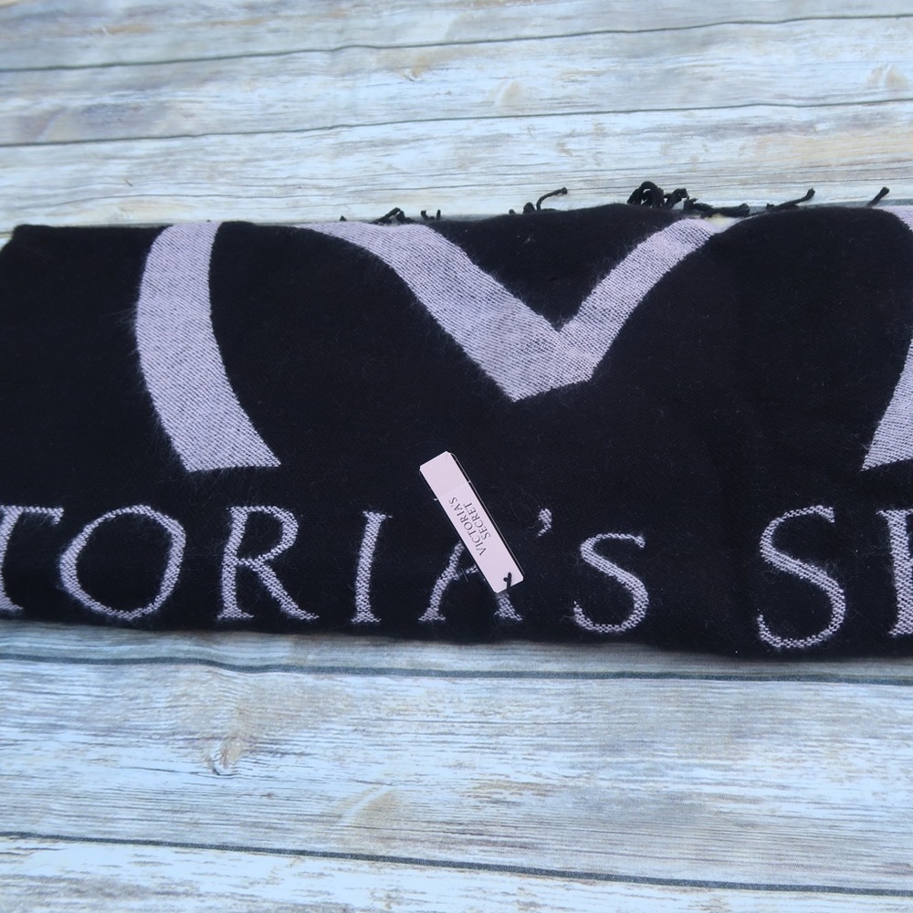 victoria’s secret beach towel